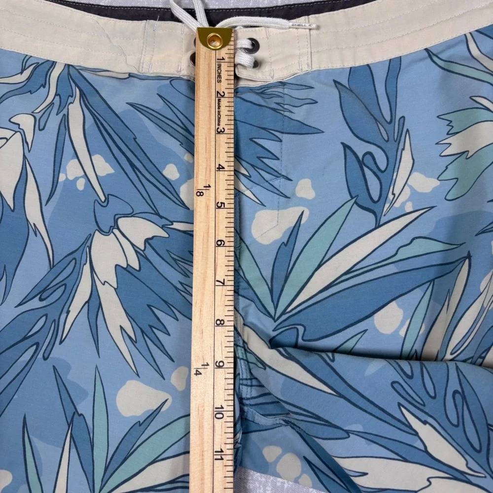 Lot of 2 O'Neill Mens Board Shorts Size 30 Blue Floral & Red Striped Swim Trunks